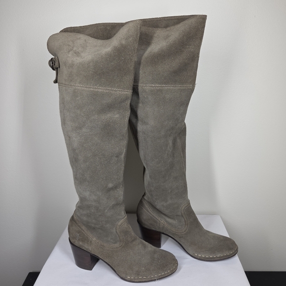 Frye 7.5 Knee High Over Knee Boot Lucinda Slouch Taupe Suede Pull On Equestrian - Picture 1 of 14